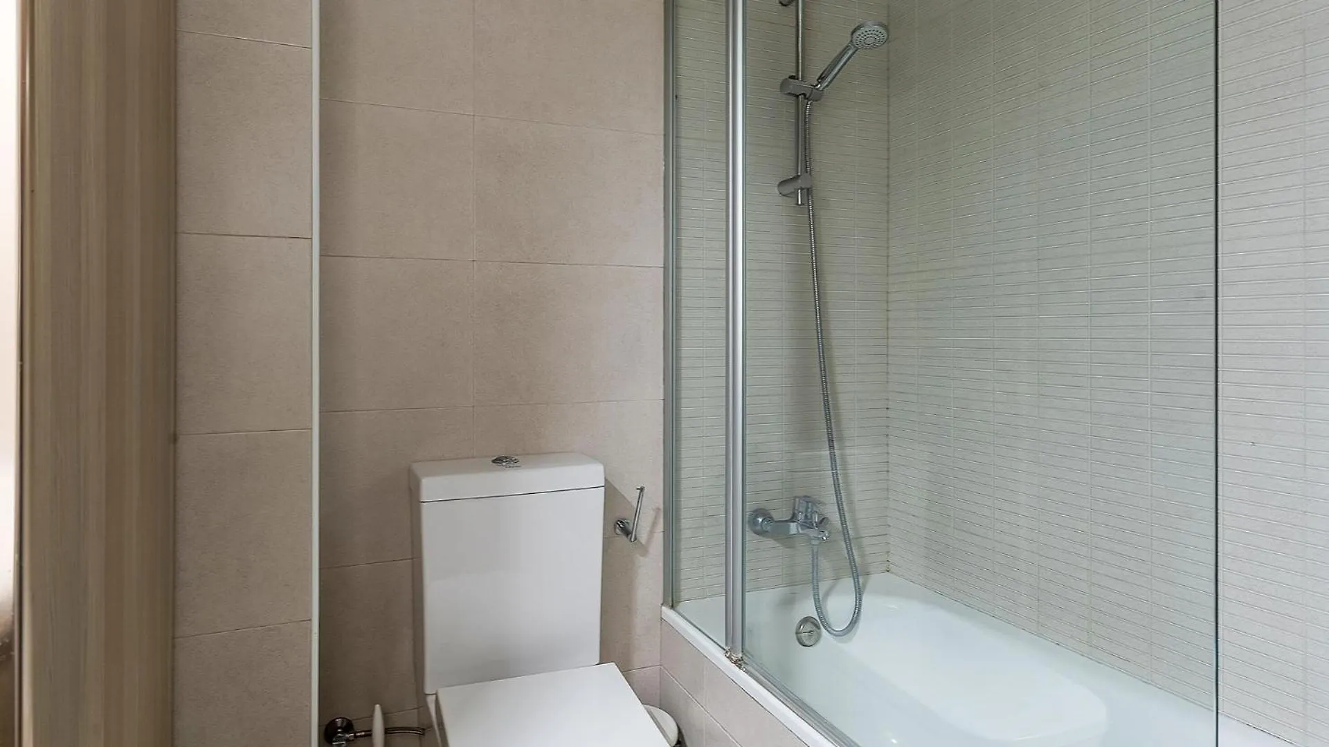 Ola Living Poblenou Beach برشلونة إسبانيا