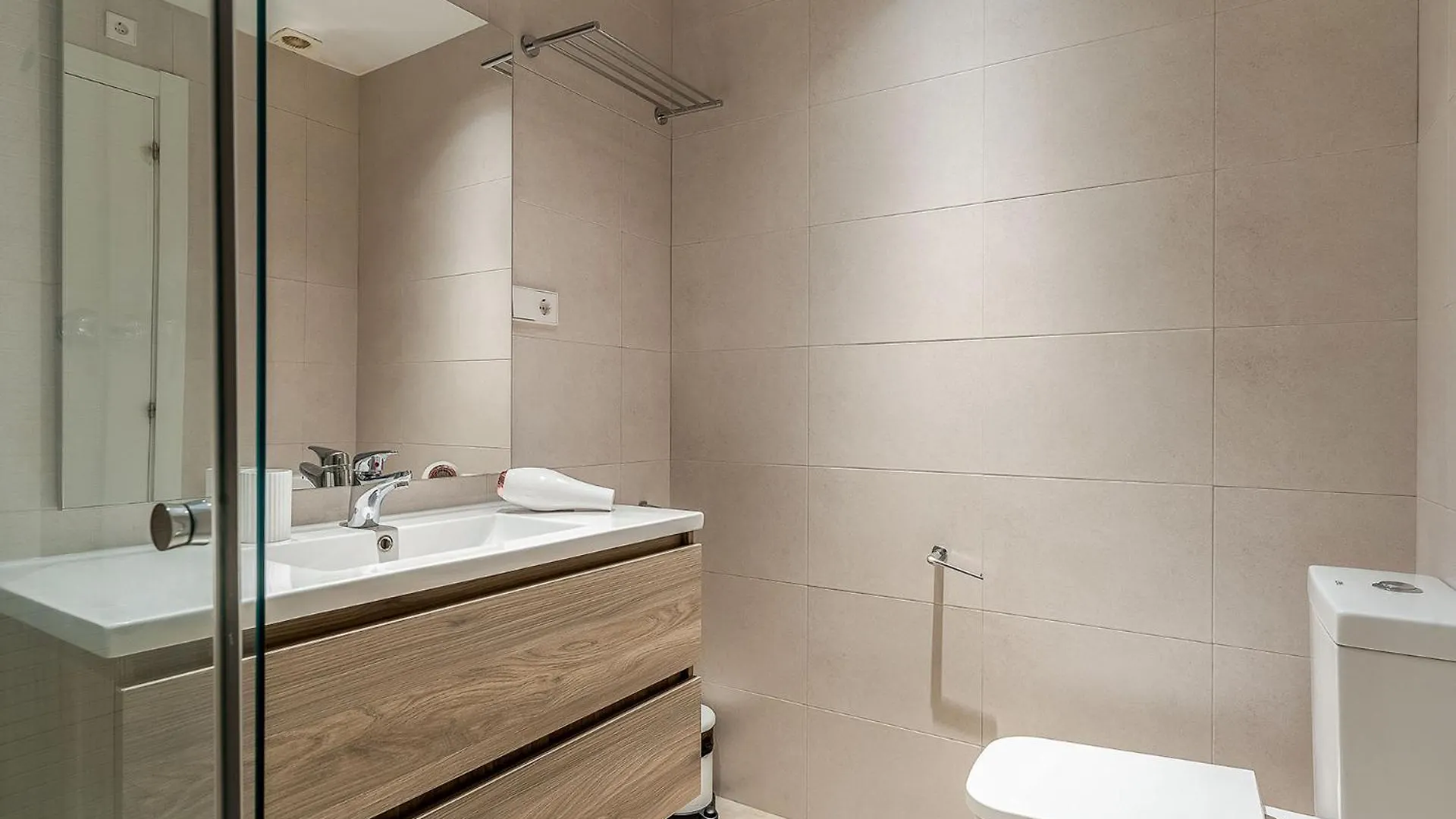 شقة Ola Living Poblenou Beach برشلونة إسبانيا