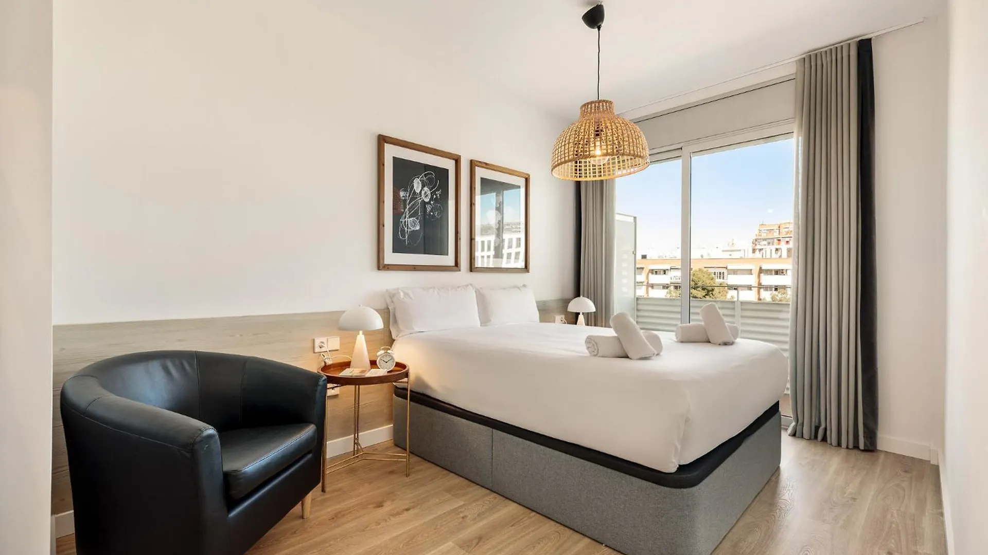 Ola Living Poblenou Beach برشلونة 0*,  إسبانيا