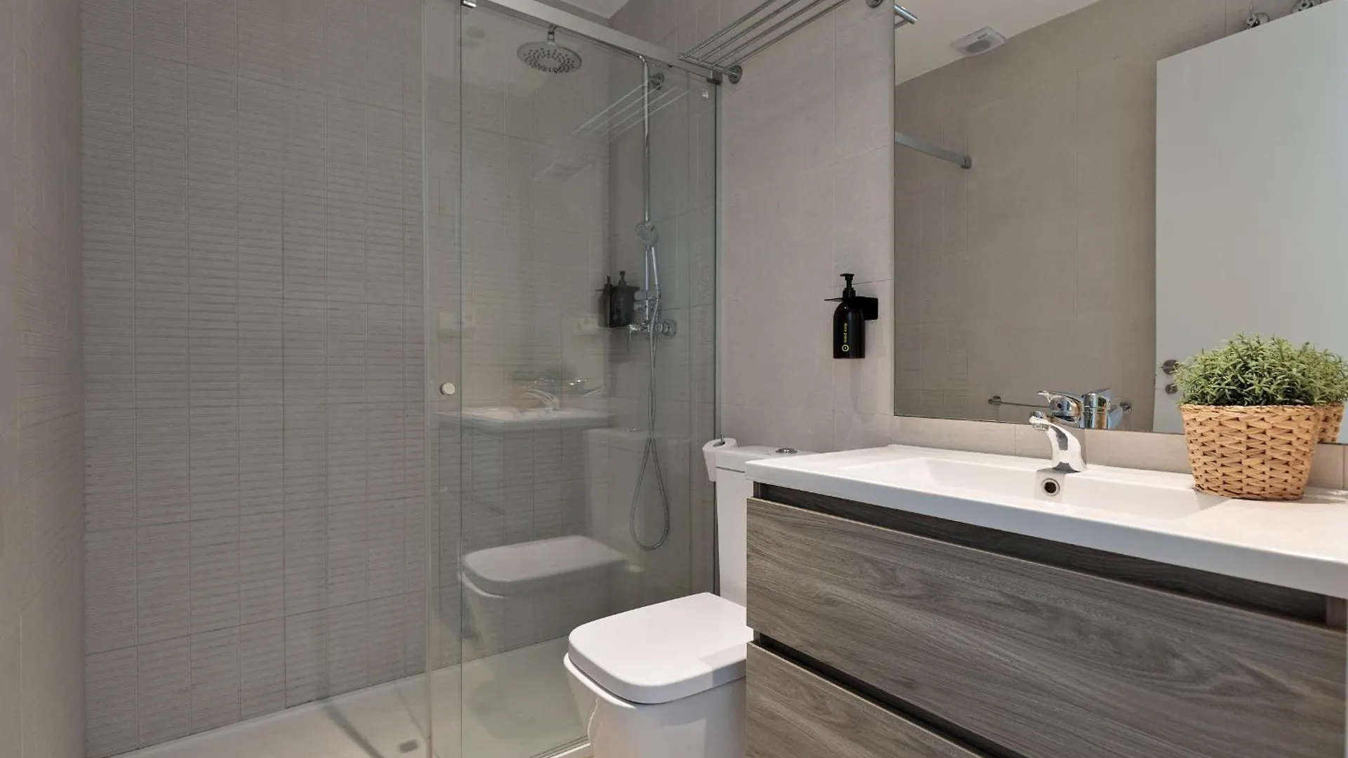 شقة Ola Living Poblenou Beach برشلونة