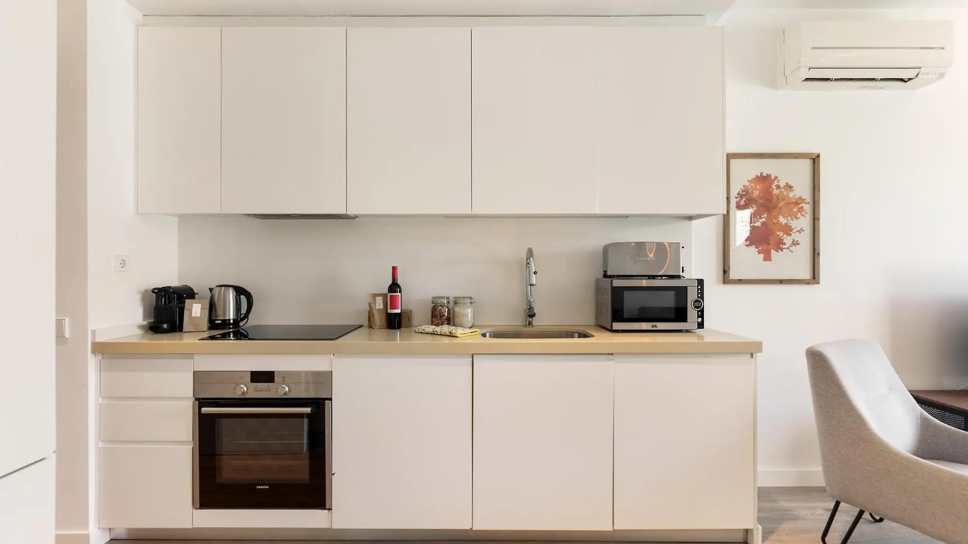 Ola Living Poblenou Beach Barcelona España