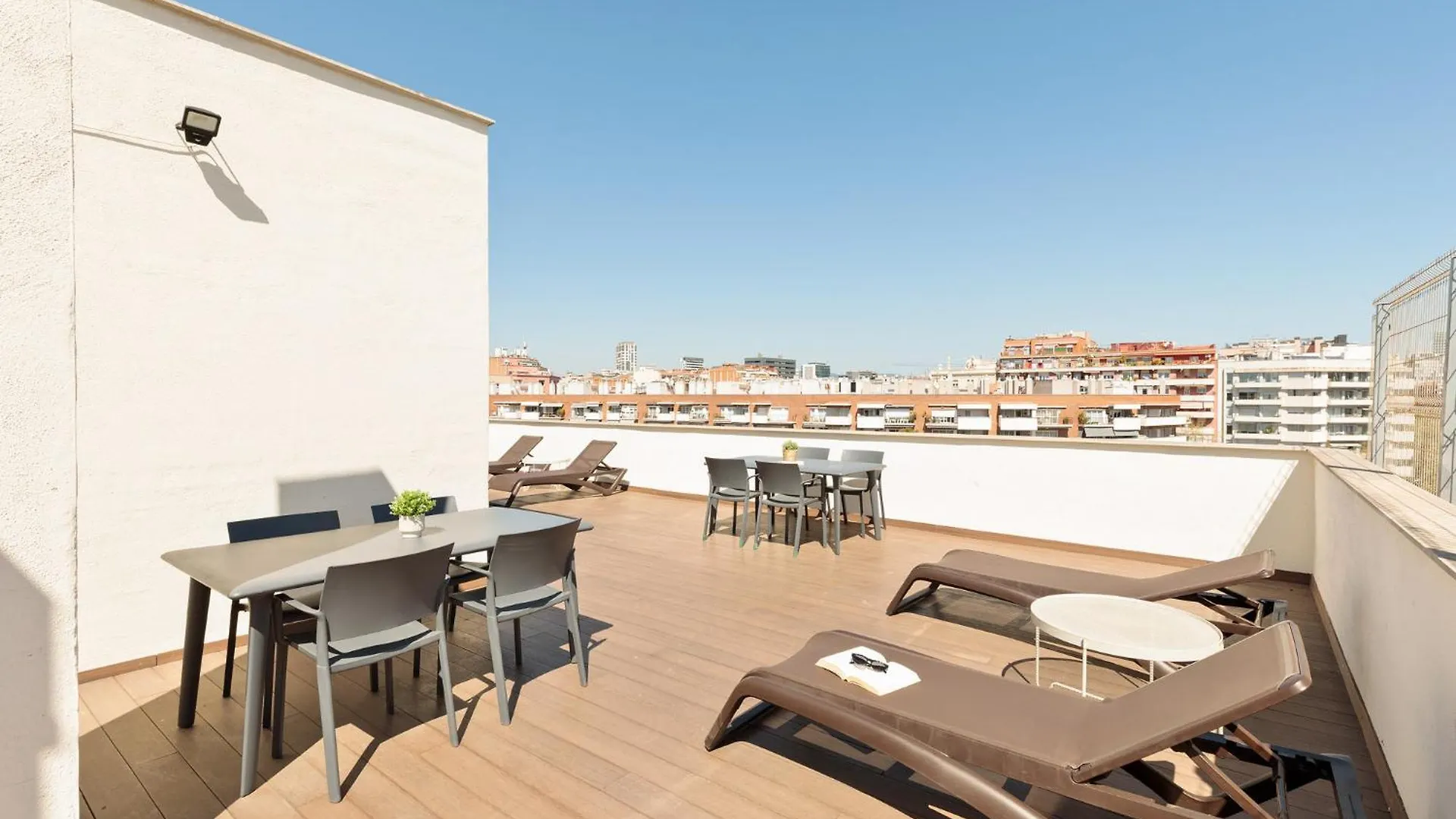 Ola Living Poblenou Beach Barcelona